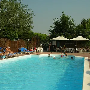 la-casina-lido-di-classe.emilia-romagnahotels.net/